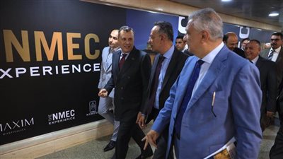 وزير السياحة والآثار يفتتح المنطقة التجارية بالمتحف القومى للحضارة