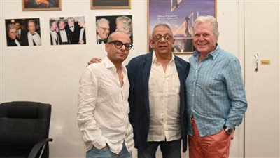 «القاهرة السينمائي» يمنح يسري نصر الله جائزة الهرم الذهبي التقديرية