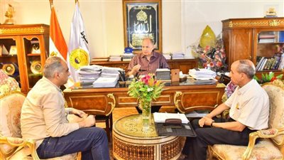 محافظ أسيوط يعلن استعدادات مكثفة لاستقبال عيد الأضحى المبارك وفتح 33 مجزرًا بالمجان