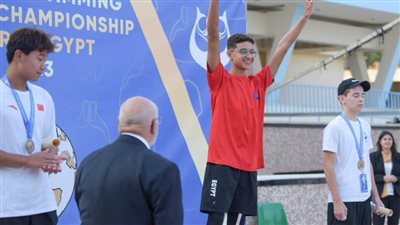 مهاب حلمي يتوج بذهبية 1500 م مونو ببطولة العالم للسباحة بالزعانف للناشئين
