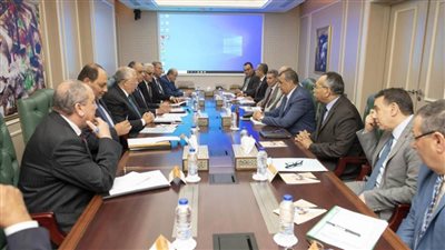 وزيرا الإنتاج الحربي والزراعة يتابعان تنفيذ مشروعات التعاون المشترك بين الجانبين