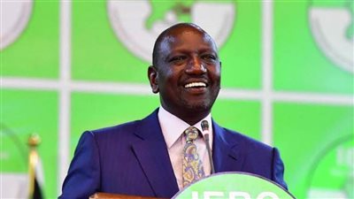 رئيس كينيا: نحن بحاجة لأدوات تمويل أكثر إبداعا وأكثر ابتكارا