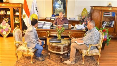 محافظ أسيوط يلتقى رئيس جهاز مدينة ناصر الجديدة لبحث سبل جذب استثمارات جديدة