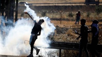 إصابة عدد من الفلسطينيين خلال مواجهات مع الاحتلال جنوبي نابلس