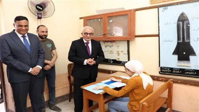 وزير التعليم: الوزارة تعمل على تطوير المحتوى الدراسي لمدارس المكفوفين