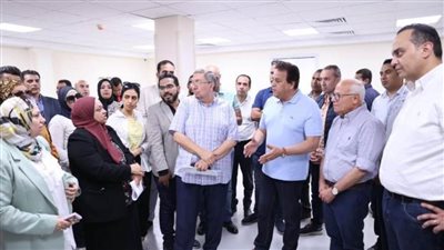 وزير الصحة يتفقد أعمال رفع الكفاءة بمستشفى الصحة النفسية ببورسعيد
