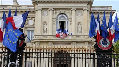 وزارة الخارجية الفرنسية تحشد كل جهودها لضمان سلامة الرعايا الفرنسيين في روسيا