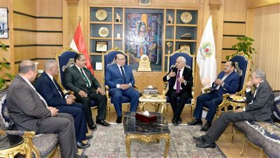 وزير التعليم يشارك في منح باحثة بجامعة المنصورة درجة الدكتوراه