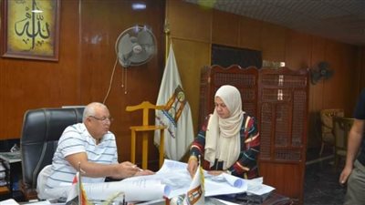 محافظ الوادي الجديد يعتمد المخطط الاستراتيجي العام لمدينة بلاط