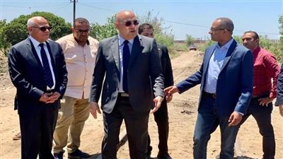 وزير الإسكان يتفقد منظومة مياه الشرب بمدينة بورسعيد
