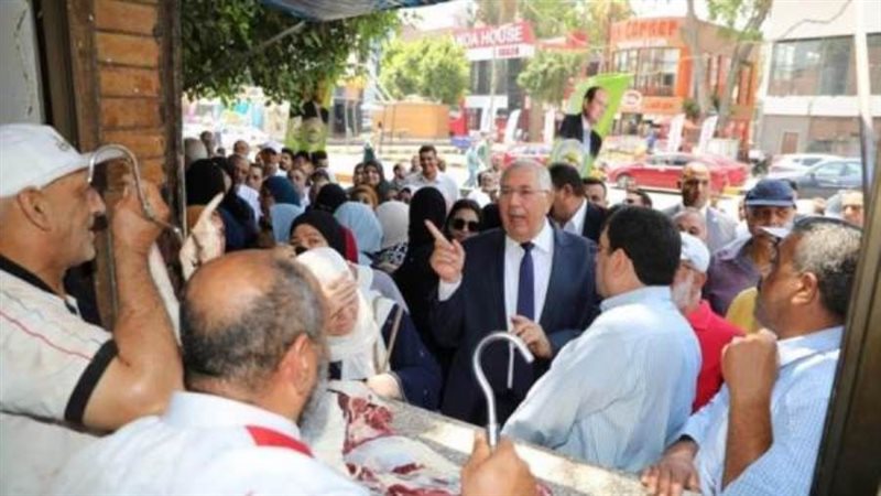 وزير الزراعة يتفقد