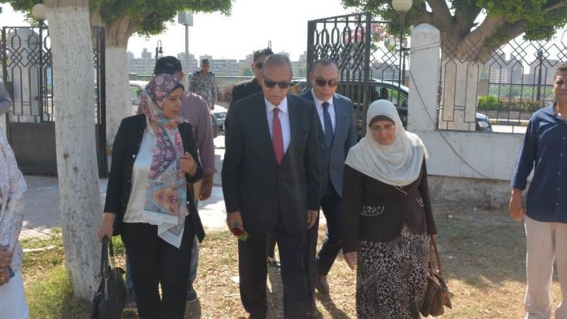 محافظ القليوبية يدشن