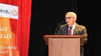 رضا حجازي يشهد الحفل الختامي للمسرح التفاعلي المدرسي