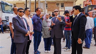 النيابة الإدارية تعاين موقع حادث انهيار عقار الإسكندرية