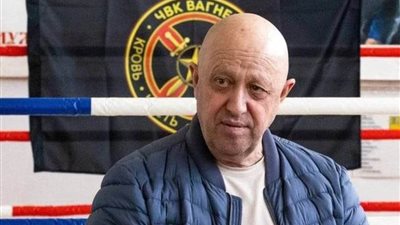 عاجل.. توقيت مريب.. الولايات المتحدة تفرض عقوبات على 