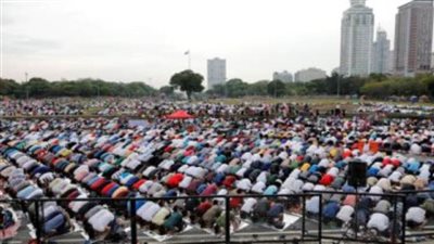 آلاف المسلمين في النمسا يؤدون صلاة عيد الأضحى المبارك في المركز الإسلامي