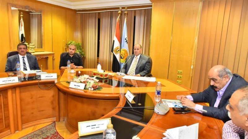 محافظ أسيوط يترأس