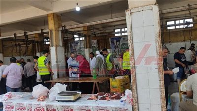 الأورمان توزع 21 ألفا و500 كيلو لحوم بلدي على الأسر الأولى بالرعاية بكفر الشيخ