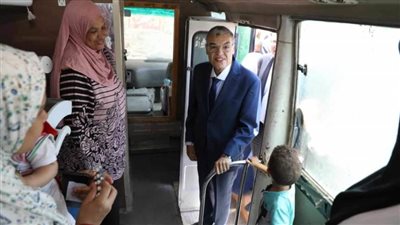 محافظ المنيا يتابع أقسام الطوارئ بالمستشفيات وخدمات مبادرة 100 يوم صحة خلال العيد