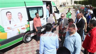 إقبال على حملة 100 يوم صحة بالمستشفيات والمراكز الطبية والوحدات الصحية