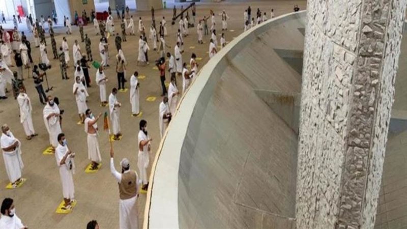 رمي الجمرات الثلاث