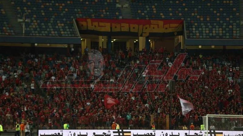 جانب من الحضور الجماهيري