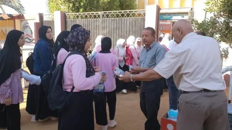 توافد طلاب الثانوية