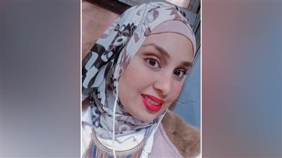 الأولى على الدبلومات الفنية.. إنجي خالد: 