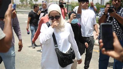 منى عبد الغني: علاء عبد الخالق كان بيعاني من مضاعفات التهاب الأعصاب 