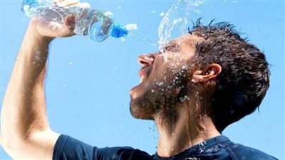 كيف تحمي نفسك من الإجهاد الحراري وضربات الشمس؟ 