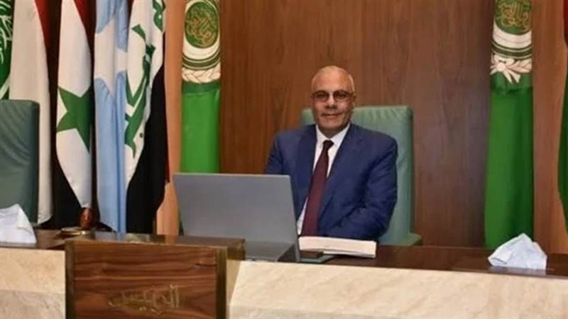 السفير محمد مصطفى