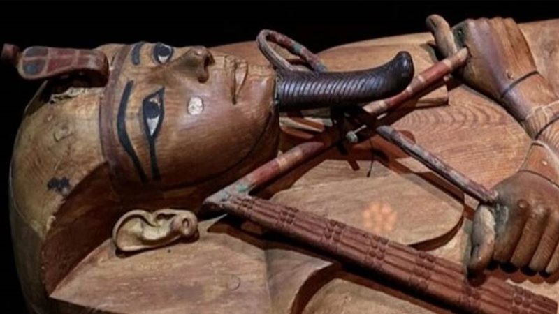 تمثال الملك رمسيس