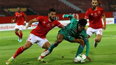 كولر يعلن تشكيل الأهلي لموقعة الإسماعيلي في الدوري