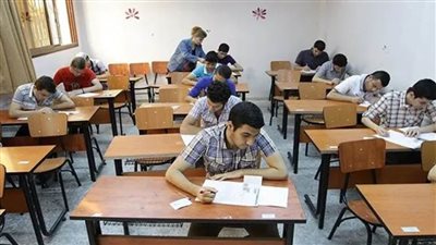 بعد غد.. طلاب الثانوية العامة بشعبتيها يؤدون امتحانات 