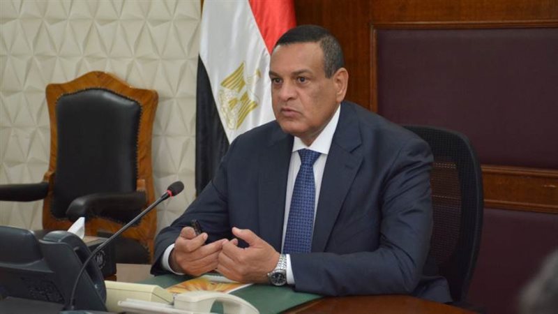 وزير التنمية المحلية