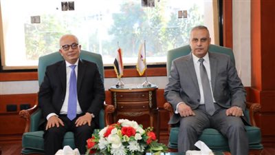 محافظ سوهاج يستقبل وزير التعليم لمتابعة انتظام سير امتحانات الثانوية العامة بالمحافظة