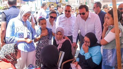 وزير الصحة ومحافظ الإسكندرية يتفقدان مقرات حملة ١٠٠ يوم صحة