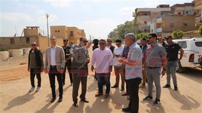 نورالدين: يتفقد أعمال الرصف وتوسعة الطرق والتطوير بكفر الشيخ