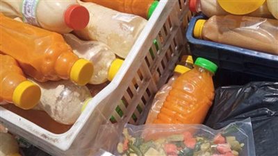 ضبط مواد غذائية وعصائر منتهية الصلاحية بحملات تموينية بالإسماعيلية 