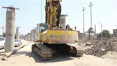 تذليل المعوقات للانتهاء من إنشاء كوبرى أعلى مزلقان الفيوم/الواسطى