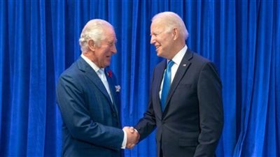 الرئيس الأمريكي يلتقي الملك البريطاني في قلعة ويندسور