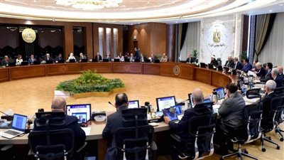 رئيس الوزراء يوجه الوزراء المعنيين بسرعة تنفيذ مشروعات تطوير الخدمات بواحة سيوة