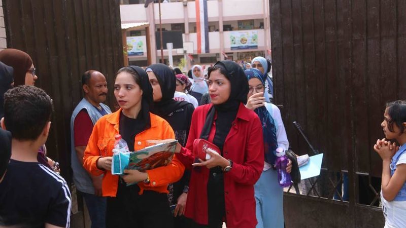 طلاب الثانوية العامة