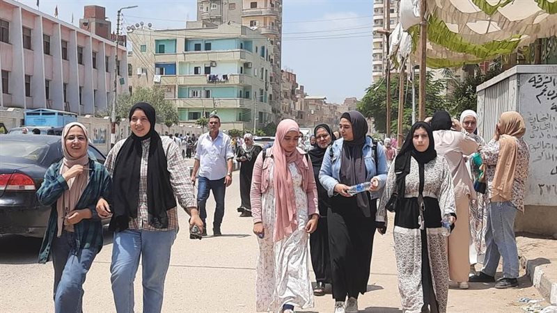 طلاب الثانوية العامة