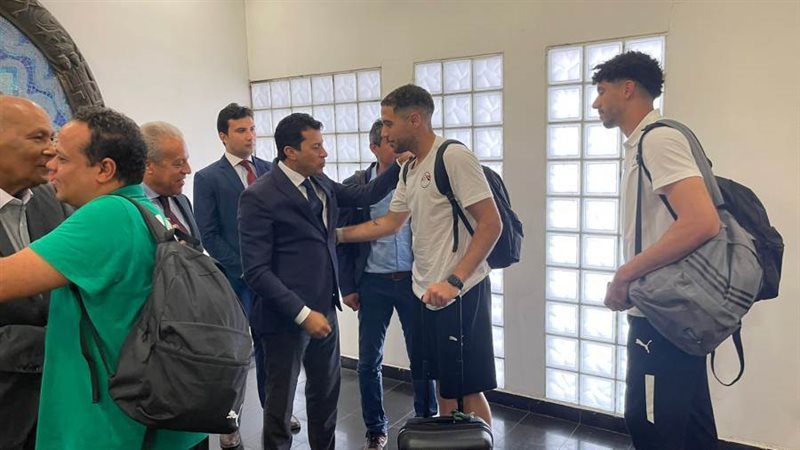 د. أشرف صبحى