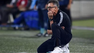 أوسوريو يعلن قائمة الزمالك لمواجهة الأهلي غدا في الدوري الممتاز