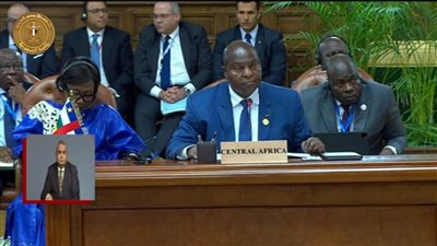 رئيس جمهورية أفريقيا الوسطى يحذر من خطورة الصراع في السودان وتداعياته