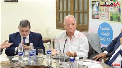 حلمي النمنم: الثقافة ليست مانعة من استقطاب التنظيمات الإرهابية ولم نشهد فلاحًا تطرف