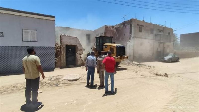 ازالة منازل ايله