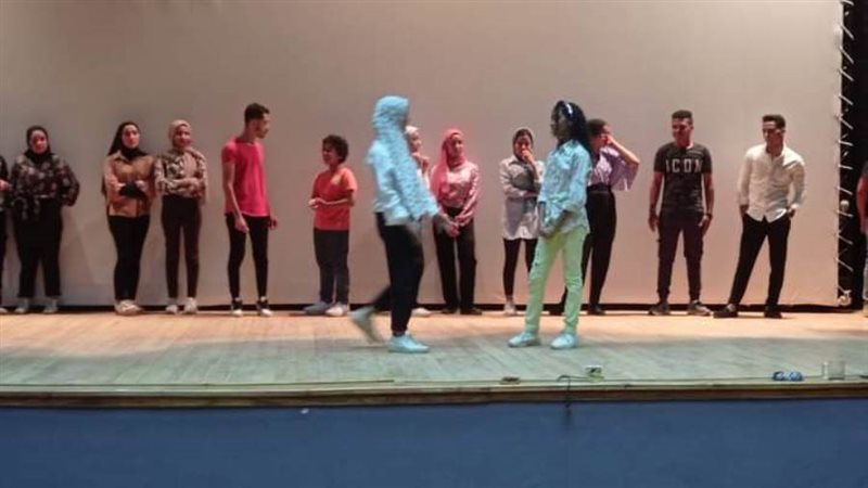 ابدأ حلمك علي مسرح